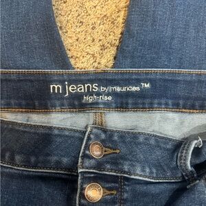 Maurices M jeans, high-rise, dark denim, smoke-free home, button fly.